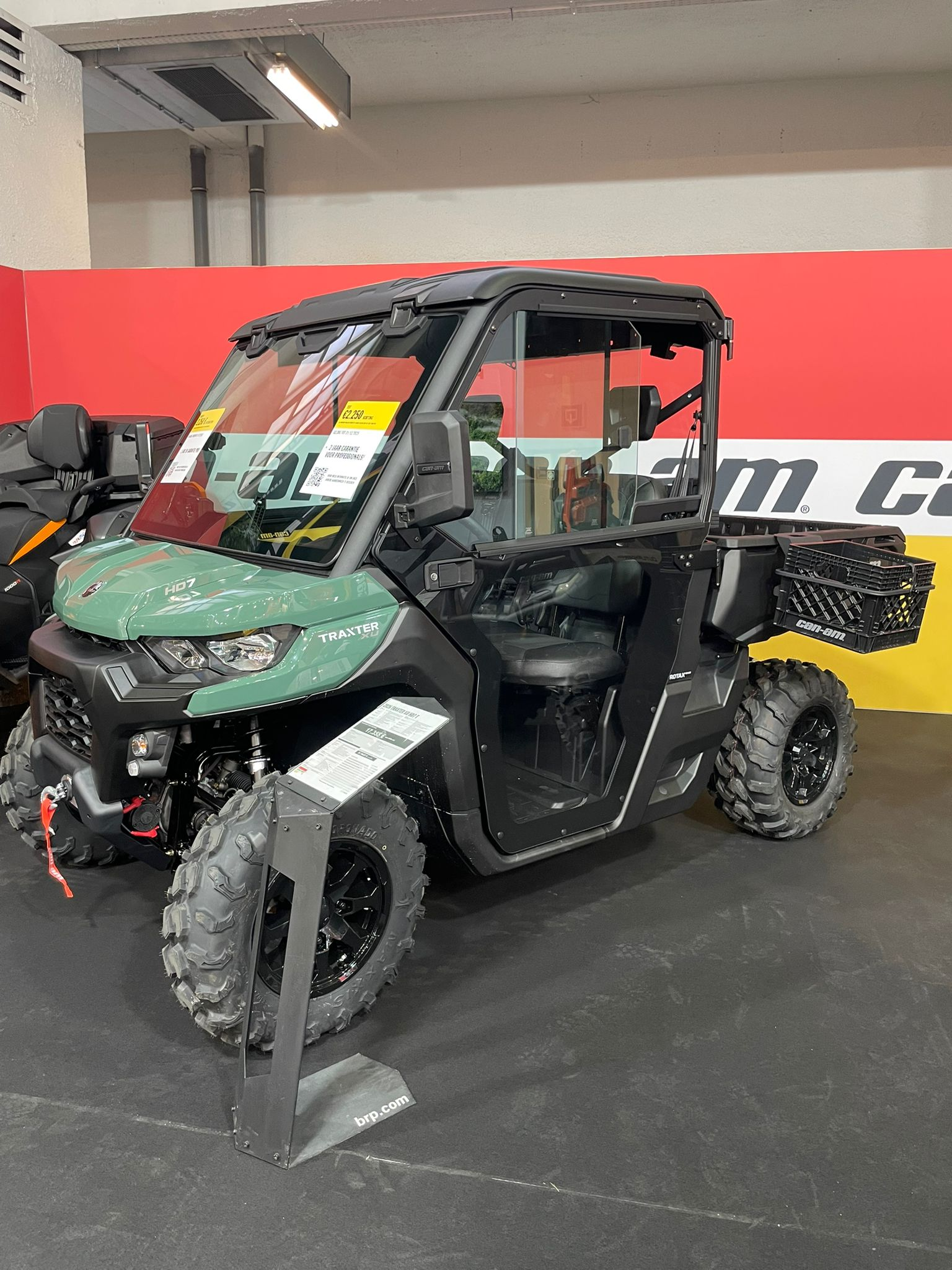 ad1989ad-359a-4b05-a43d-586beecbcc4a