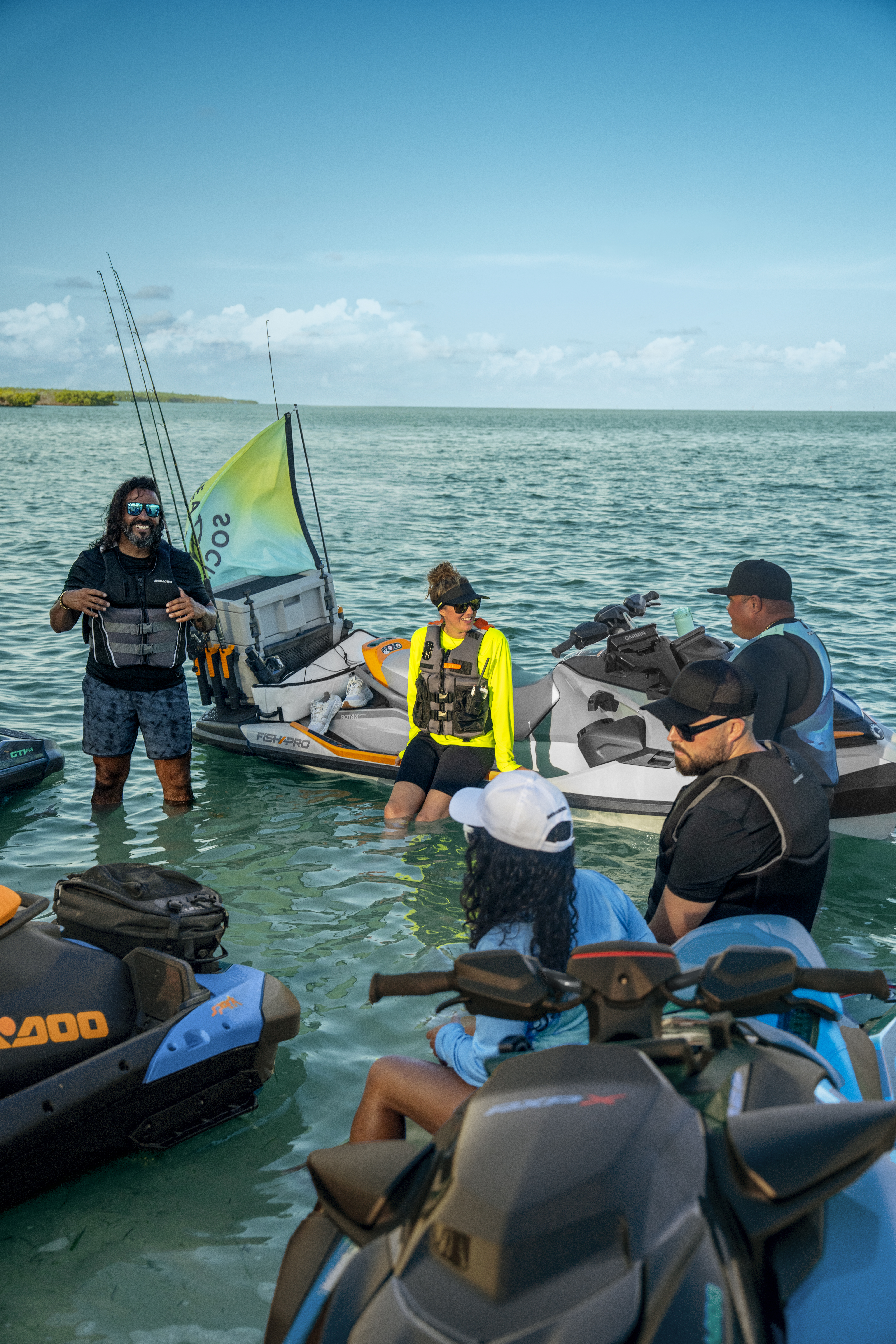 SEA-MY26-PWC-FAM-03153-RGB