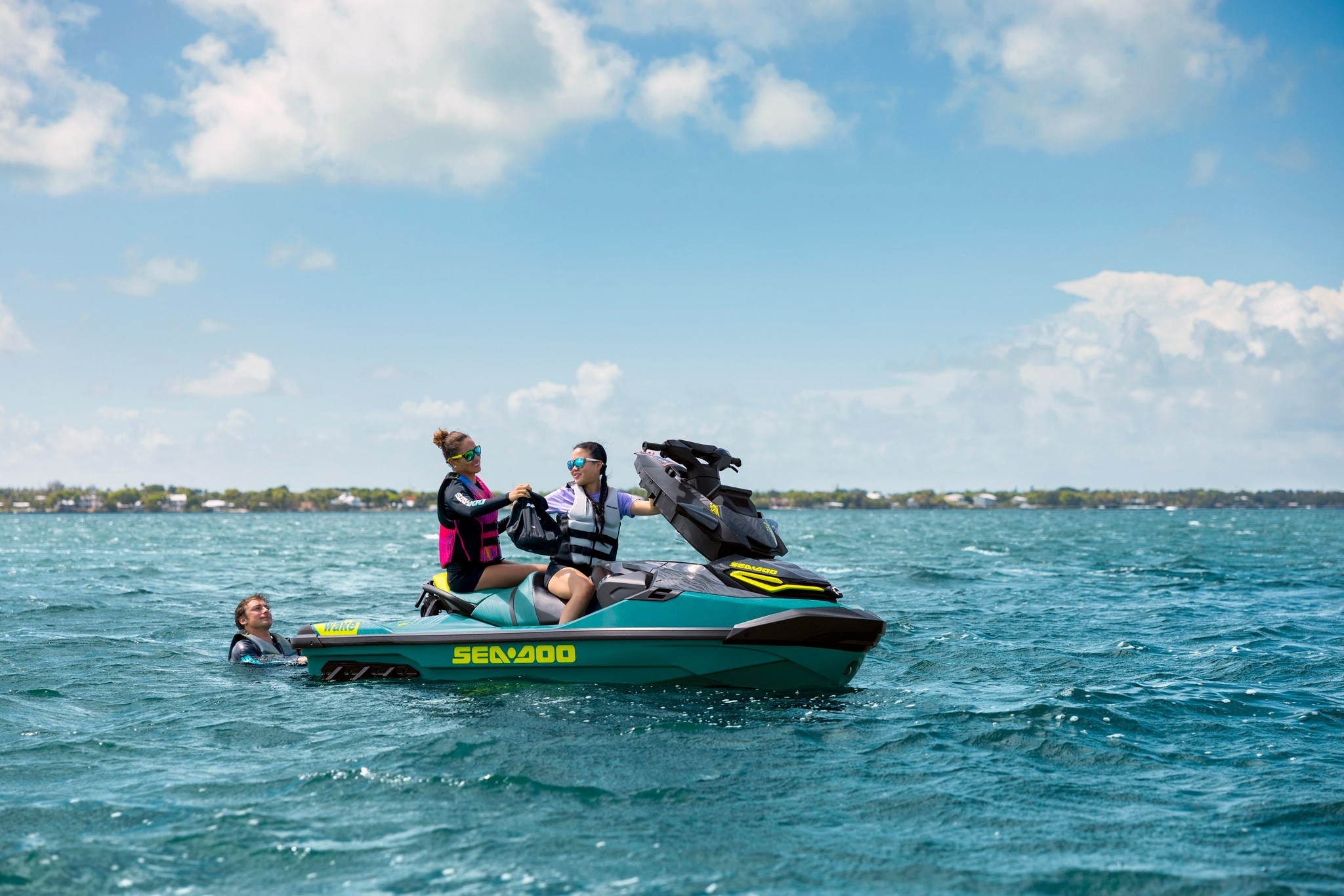 SEA-MY27-PWC-WAKEPRO-LIFE-8O3A0156-RGB