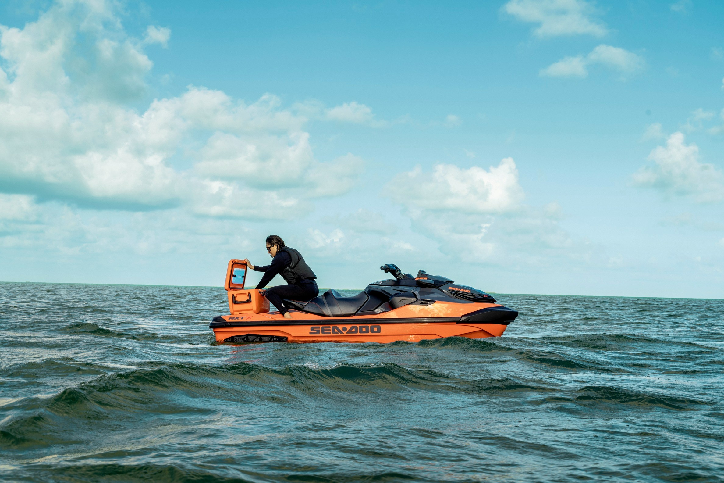 SEA-MY27-PWC-RXTX-ACT-08151-RGB