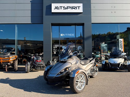 Can-am spyder ST SM5  2015