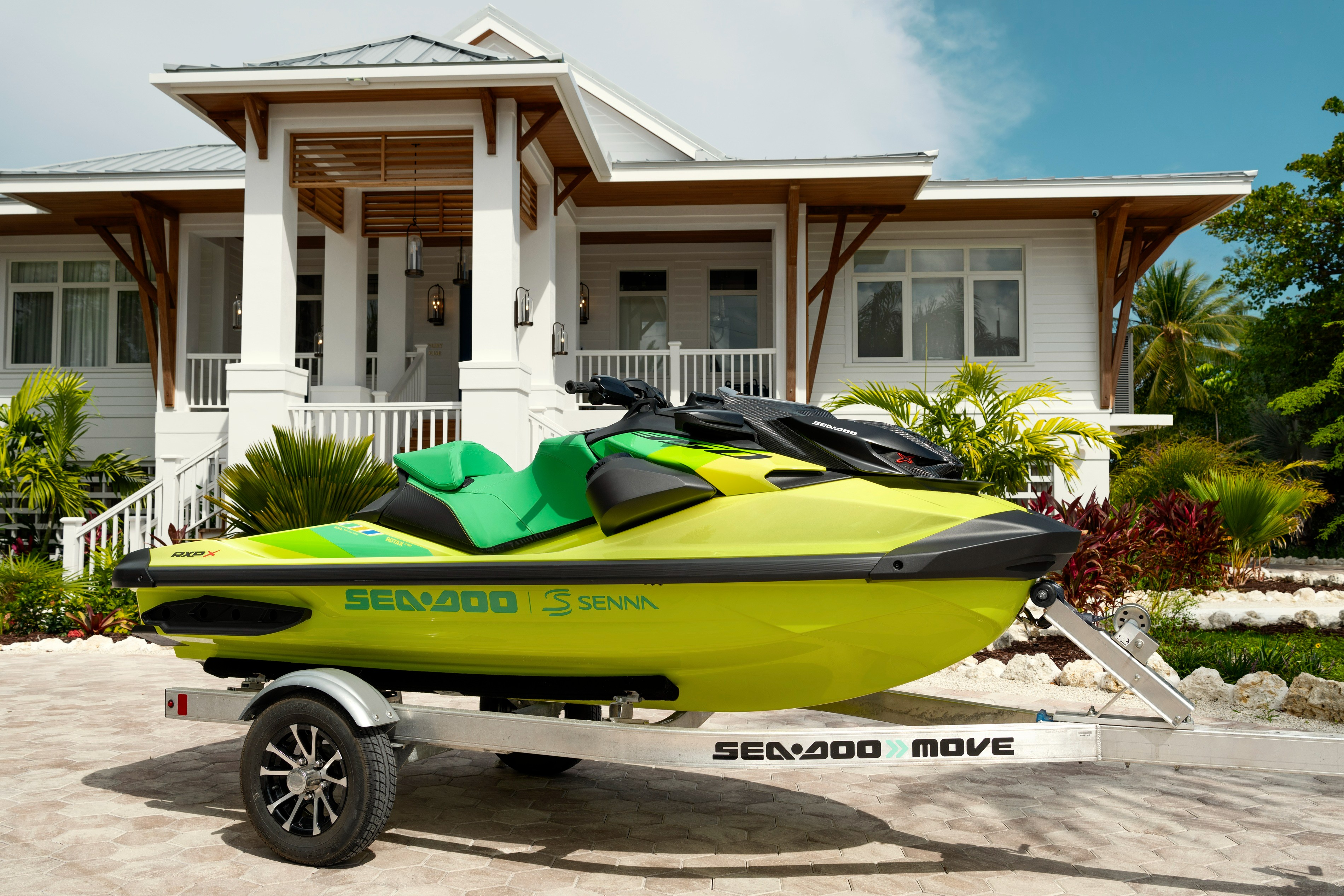 SEA-MY27-PWC-RXPX-LIFE-08579.-RGB