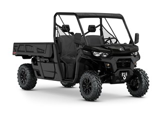 ORV-SSV-MY26-Traxter-PRO-XU-HD10-Stealth-Black-0008VTB00-Studio-34FR-EMEA